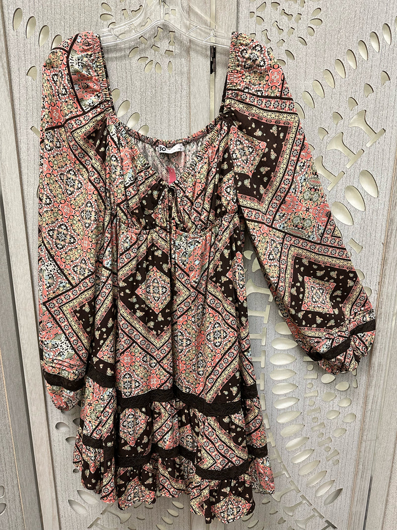 SO Poly Blend Paisley multi patterns Size L Dress