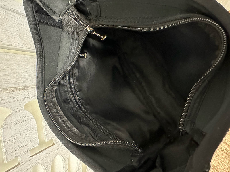 Prenelove Man Made Material Black/White Handbag