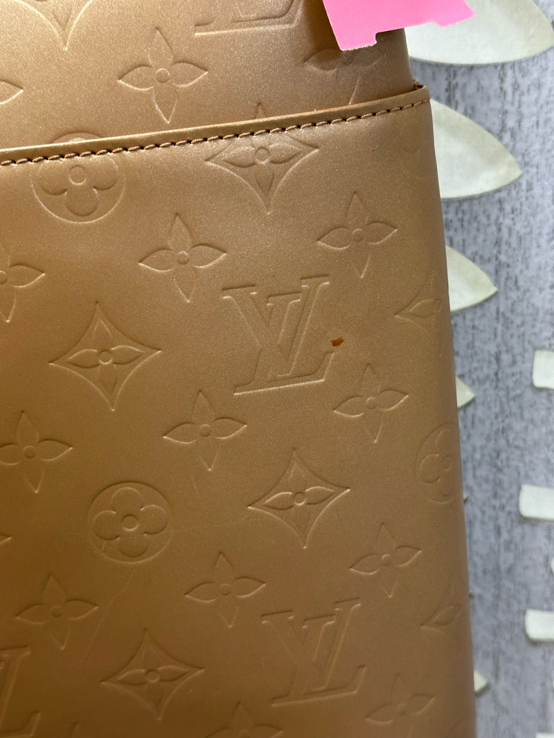 Louis Vuitton Leather Gold Monogram Mat Handbag