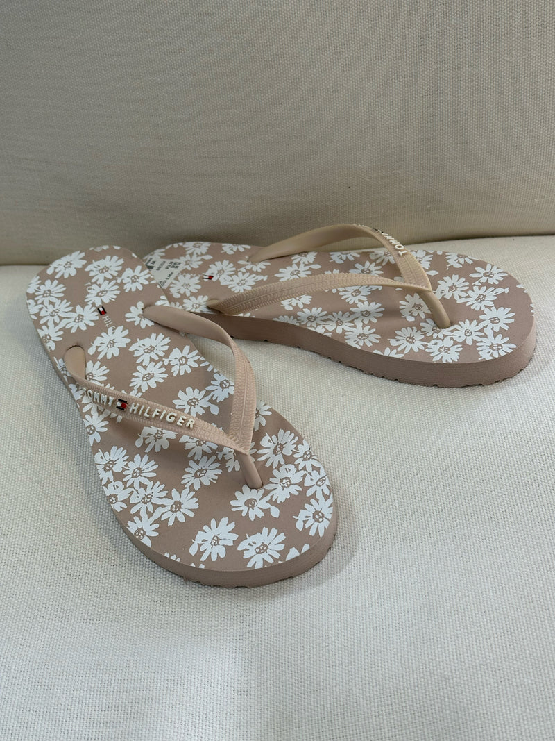 Tommy Hilfiger Rubber Blush Size 6 Flip Flops