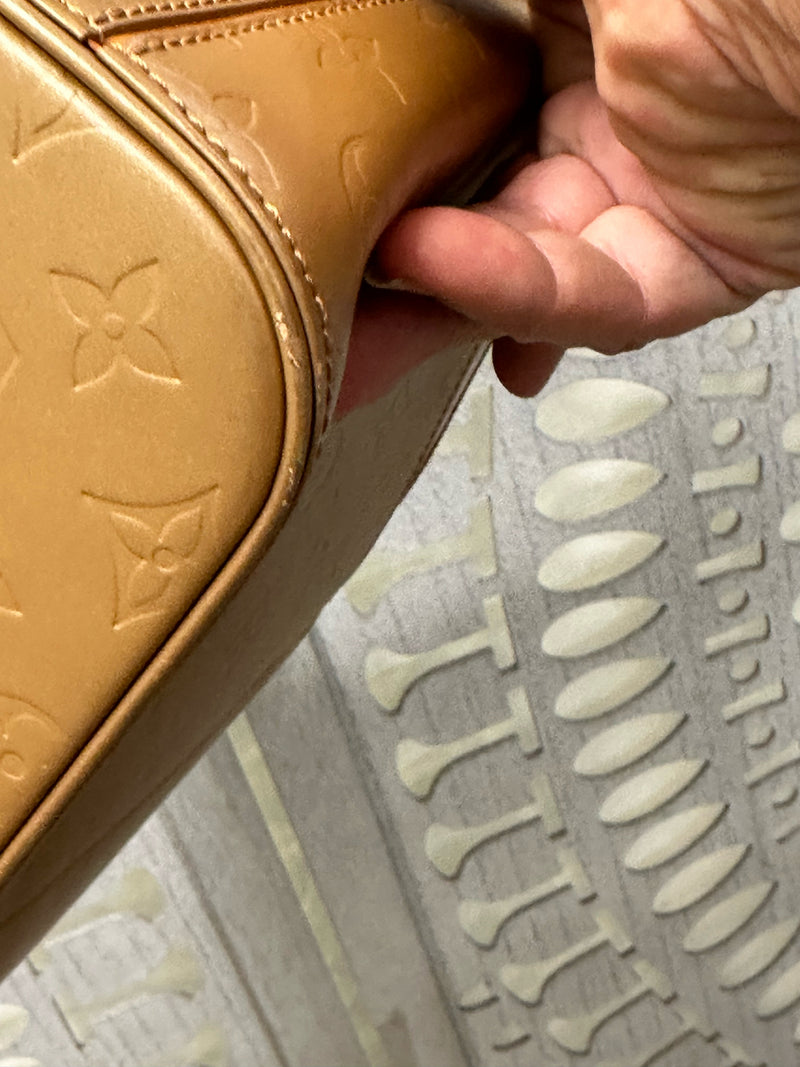 Louis Vuitton Leather Gold Monogram Mat Handbag