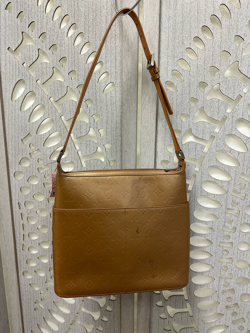 Louis Vuitton Leather Gold Monogram Mat Handbag