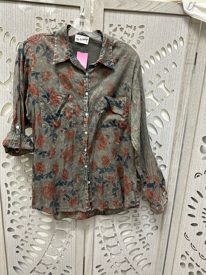 The Nu Vintage Cotton taupe/gray/red/blue Floral Size L Blouse
