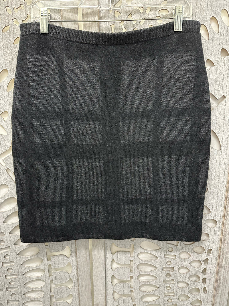 Eileen Fisher Merino Wool Black/Gray Large checks Size M Skirt