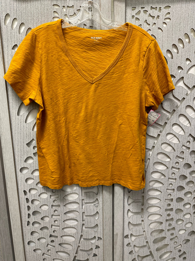 Old Navy Cotton Blend Marigold Solid Size M T-shirt