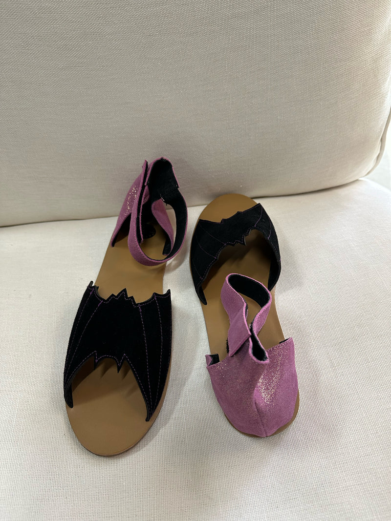 Spellbound Faux Suede Black/Purple Solid Size 10 Sandals