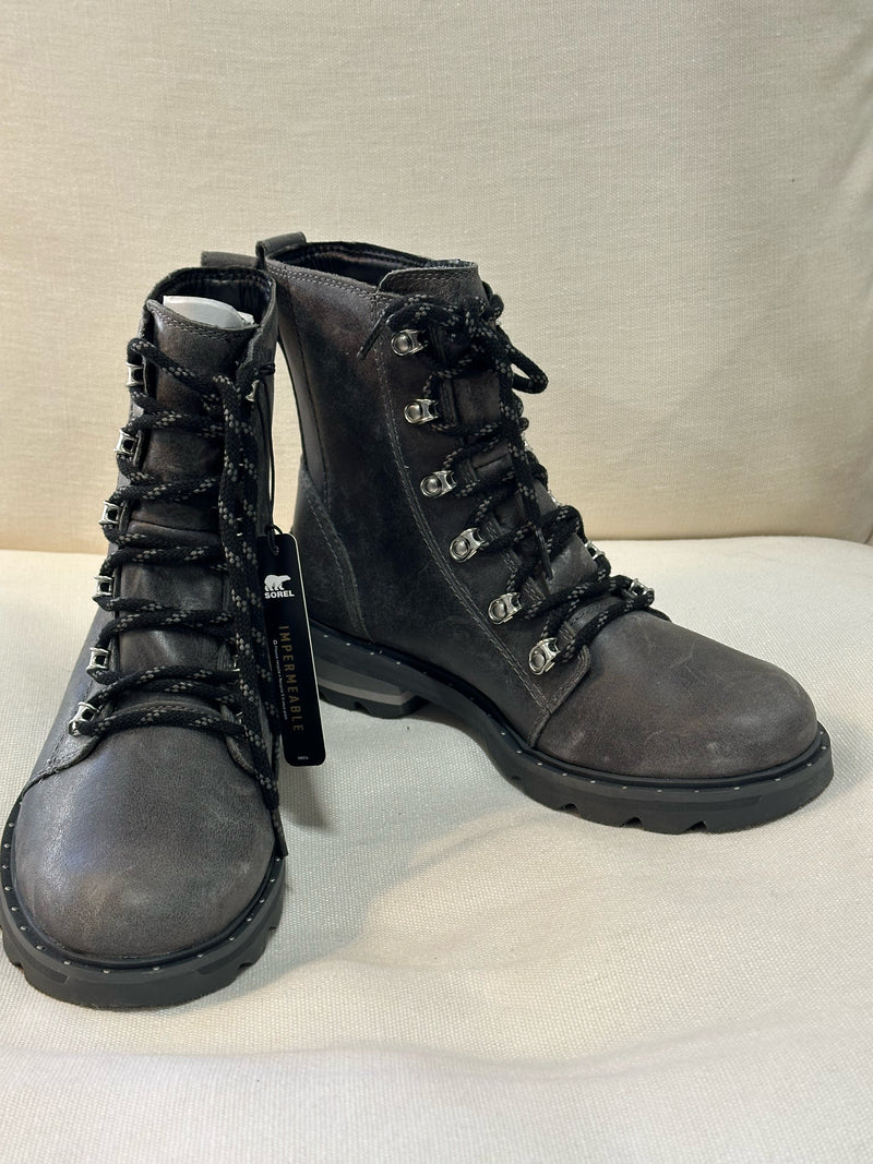 Sorel Leather upper Gray Lennox Size 8 Boots