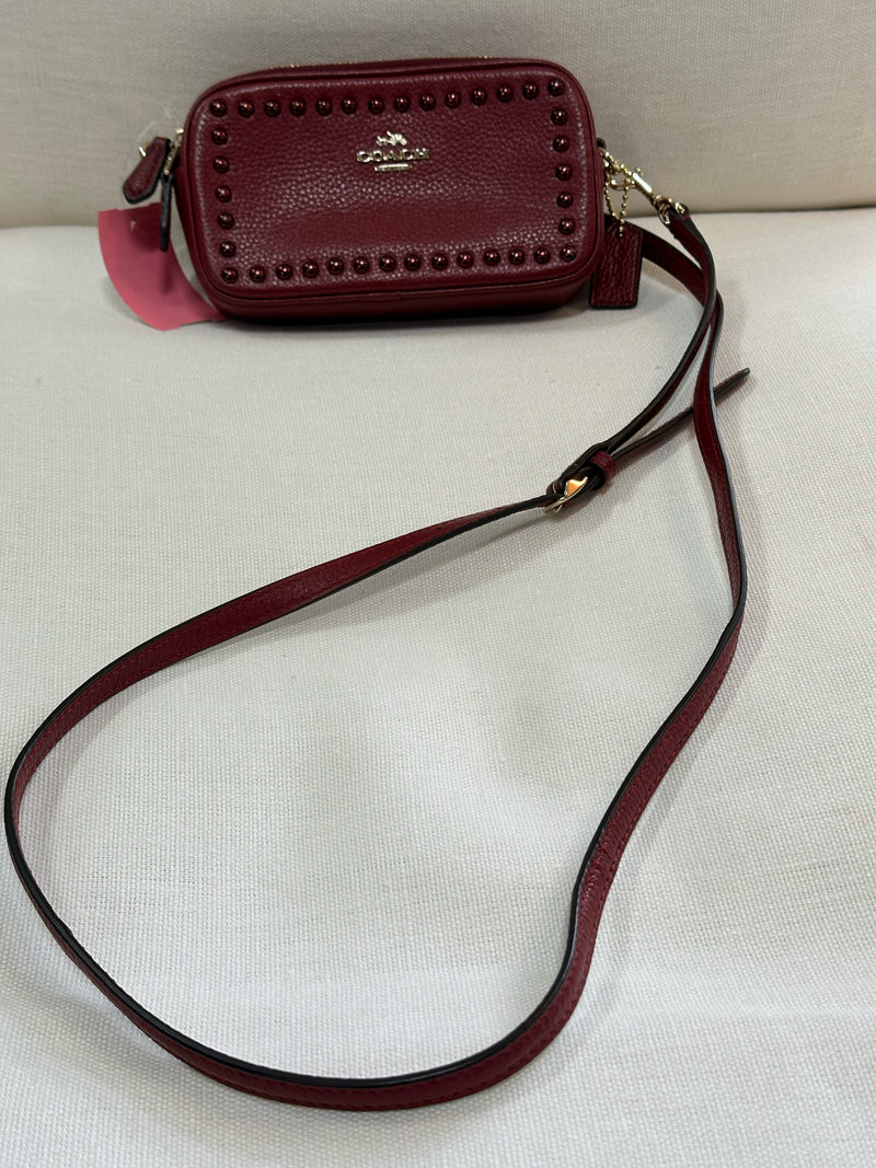 COACH Pebbled Leather Burgundy Handbag