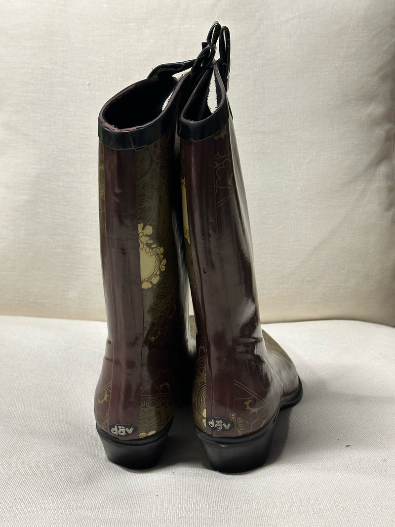 Dav Rubber Brown/Green Heart Size 8 Boots